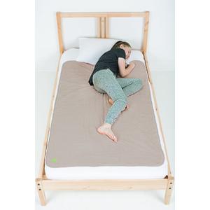 PeapodMats Bedwetting & Incontinence Waterproof Bed Mat - Reusable Underpad. Secure Placement & Breathable. Washable. Enviro Friendly 3x5 (Sand) Mattress Protector & Pee Pad for Kids & Adults (3x5 ft (Pack of 1))