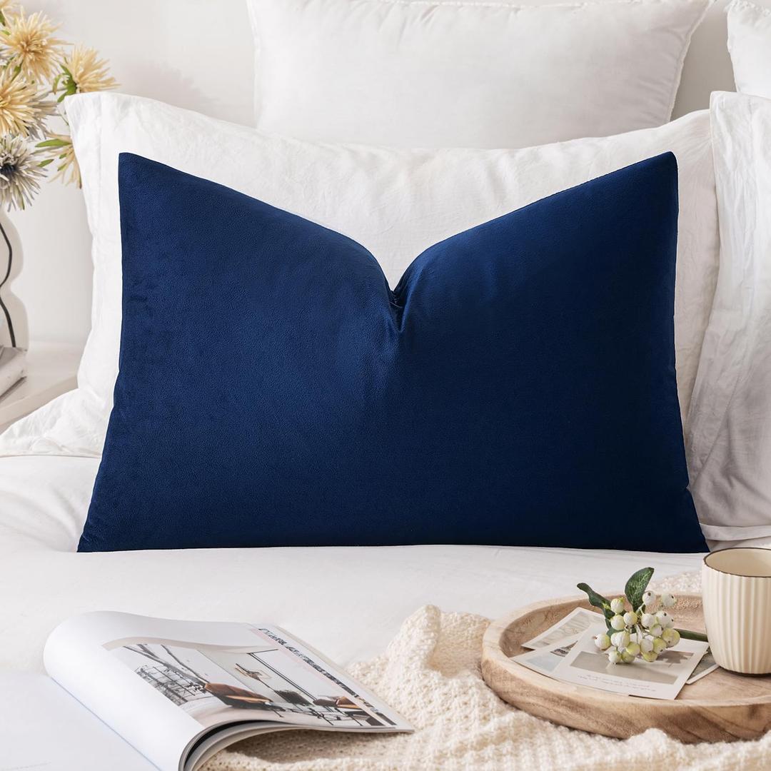 MIULEE Velvet Pillow Cover Soft Luxury Decorative Throw Pillow Cover Single Rectangle Cushion Case for Couch Sofa Bedroom Car Decor,14x22 Inch Dark Blue