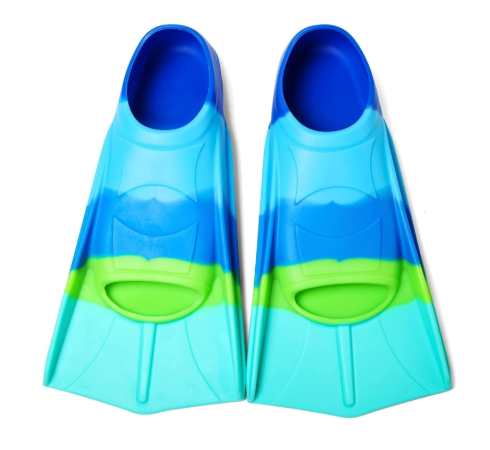 Kids Swim Fins Youth Short Blade Swimming Training Flippers Snorkeling Diving Travel Size Fins for Children Girls Boys Beginners,Lap Swimming,Comfortable Silicone Flippers with Mesh Bag, M