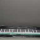 88 Key Piano Keyboard,Beginner Electric Digital Piano with Semi Weighted Keys,Keyboard Piano withSustain Pedal, Power Supply, Stand, Carrying Case,Headphones