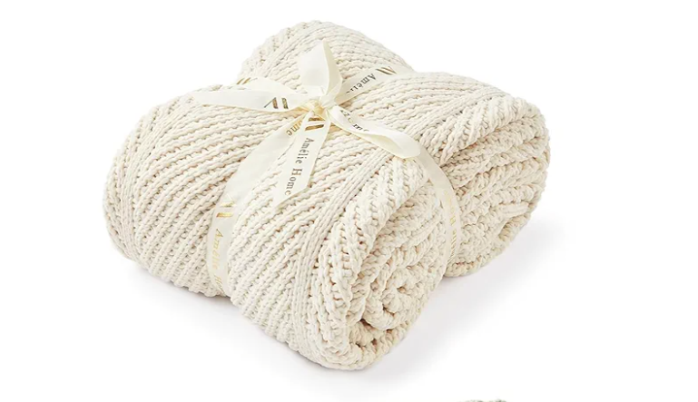 Amelie Home Soft Cozy Chenille Knit Throw Blanket 50"x60"