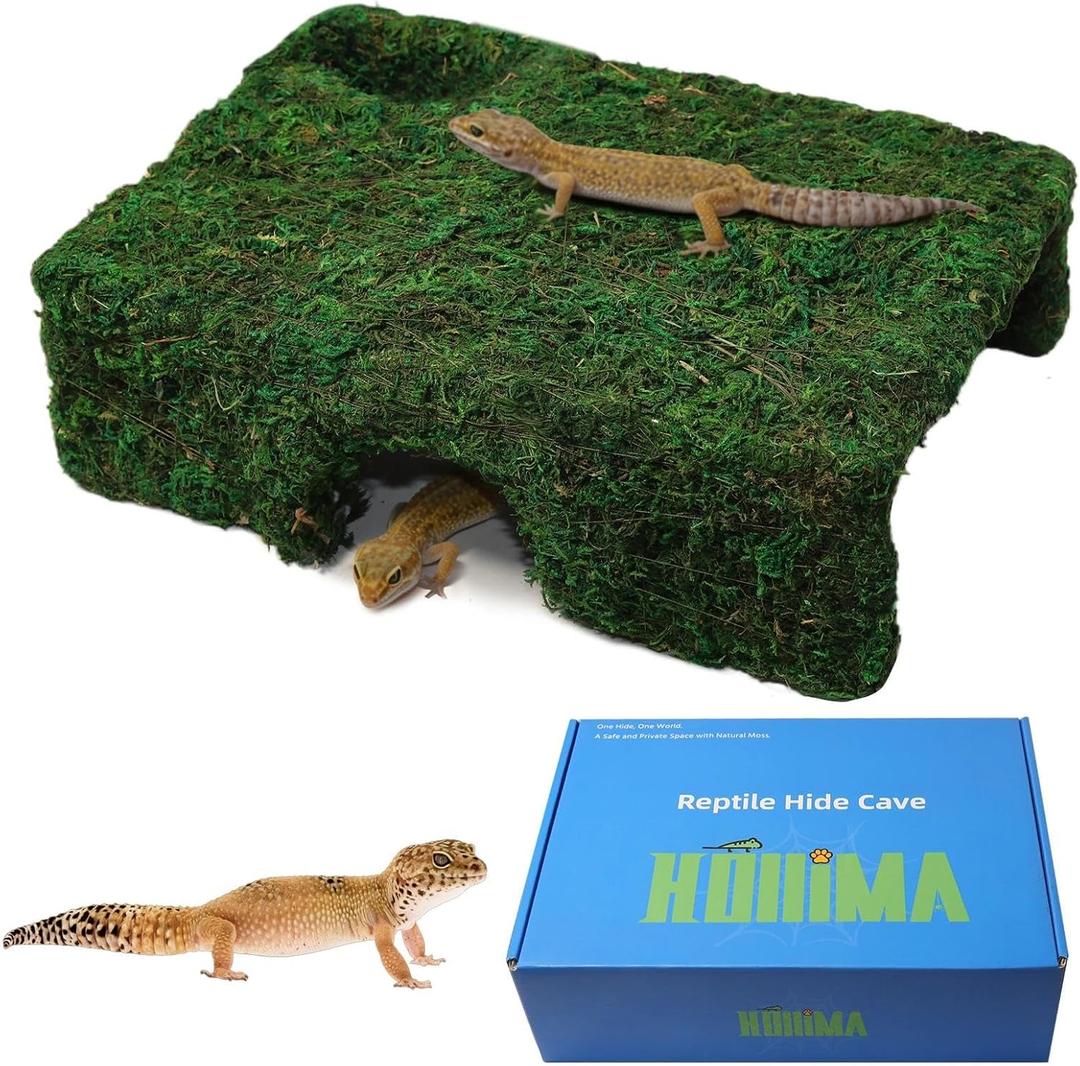 M Size Green Reptiles Cave Hide, Lizard Moss Hideout with Safe Shelter, Handmade Snake Cave Hut for Themed Terrarium Ideal for Gecko Hamster Snake Rest & Hide