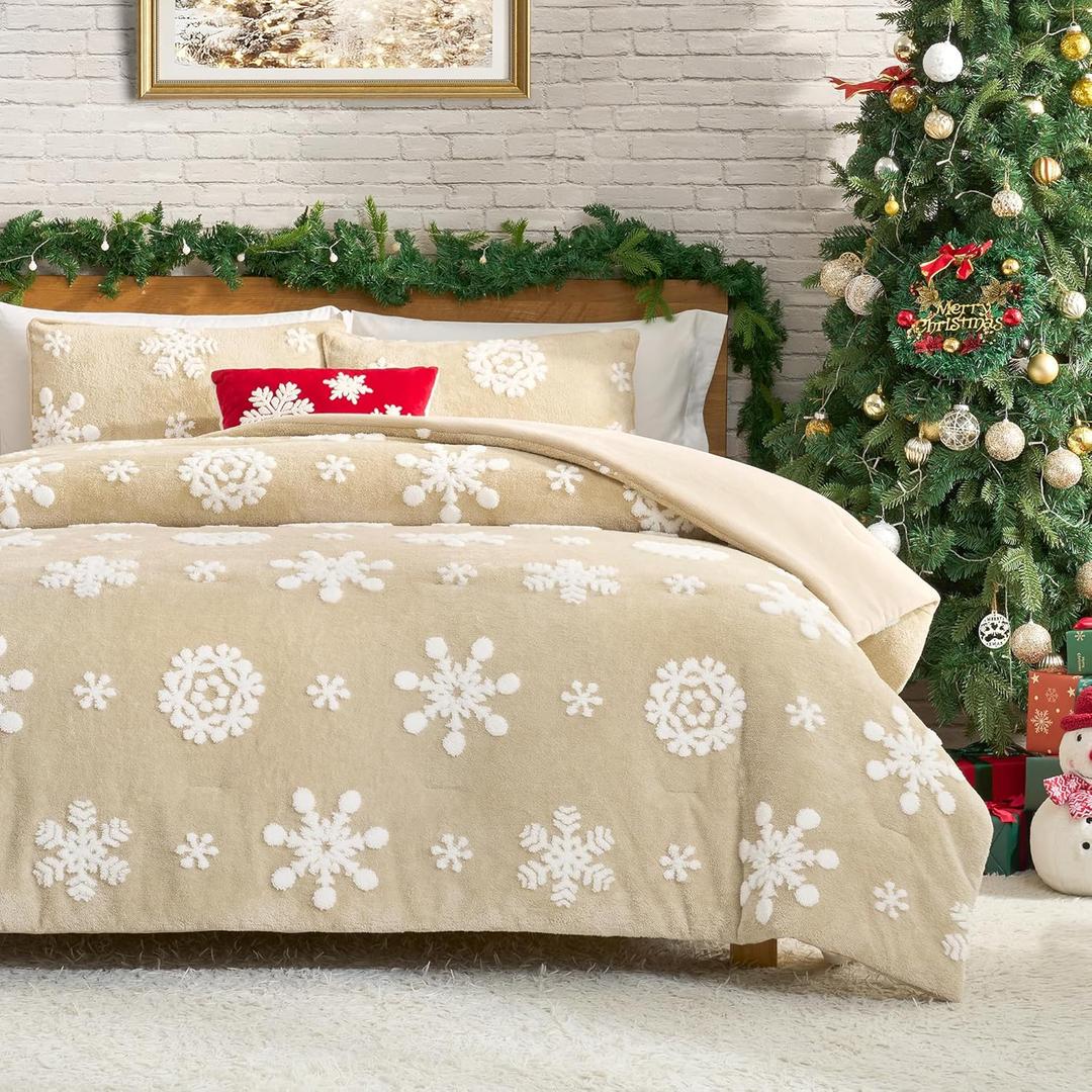 Amlie Home Christmas Comforter Set Queen, Beige Snowflake Comforter, Fluffy Fleece Comforter Set, Super Soft &Fluffy Plush Bedding Set for Winter, 3 Pieces, 1 Soft Comforter and 2 Pillow Shams (Queen (90"x90"))
