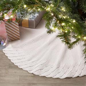 QLEKEY 32 Inch Christmas Tree Skirt, Cream White Mermaid Scale Wave Pattern Knitted Xmas Tree Skirt, Rustic Christmas Holiday Decoration