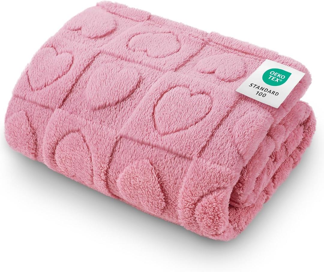 Luciphia Small Dog Blanket Washable Pet Bed Cover Soft Fluffy Puppy Blanket with Premium Fleece 300GSM Cozy Calming Cat Blankets for Indoor Cats Pink 30x20 inch