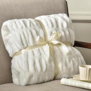 PHF Fluffy Ruched Faux Fur Throw Blanket for Couch,Cozy Plush Soft Luxury Warm for Fall Winter,Reversible Furry Thick Lightweight Blanket for Bed Sofa,Aesthetic Room Decor,50 * 60 Inches,White