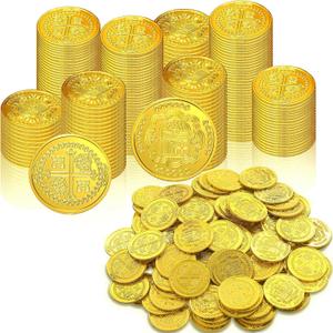 Dingion Plastic Gold Coins 100 Pcs Bulk Fake Coins for Pirate Play Toy Tokens Treasure Reward Gifts for Board Games Pirate Treasure Chest Adventure Theme Party Favors Supplies(Golden)