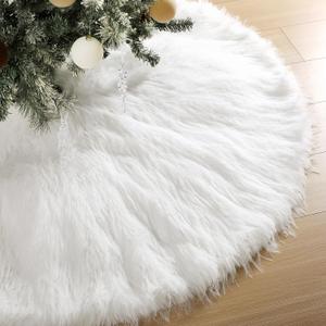 72 Inch Extra Large Faux Fur Christmas Tree Skirt, White Long Fur Fluffy Tree Skirt Plush Luxury Soft for Home Xmas Party Holiday Indoor Decor
