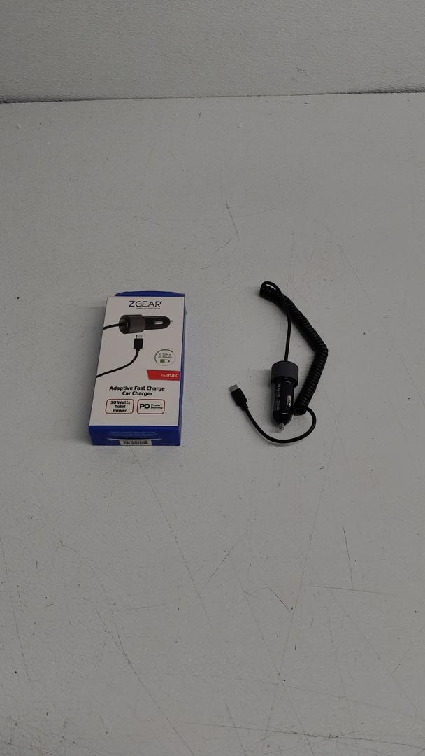 ZGEAR Adaptive Fast Charge Car Charger, 30 Watts Total Power