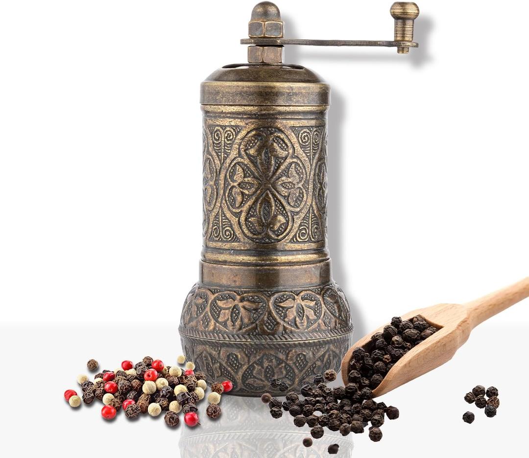 Handmade Decorative Black Pepper Grinder, Refillable Turkish Spice Mill Manual Pepper Mill with Handle, Spice Grinder Metal with Hand Crank 11 cm-4.3 inch (Mat Gold)