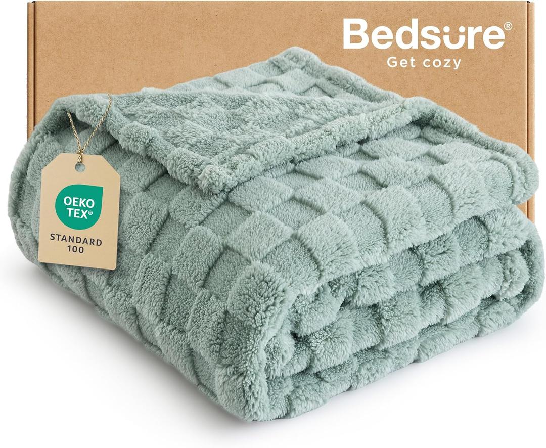 Bedsure Sage Green Twin XL Blanket for Bed - Super Soft Cozy Fleece Blankets for Women, Cute Small Throws for Girls, 66x90 Inches