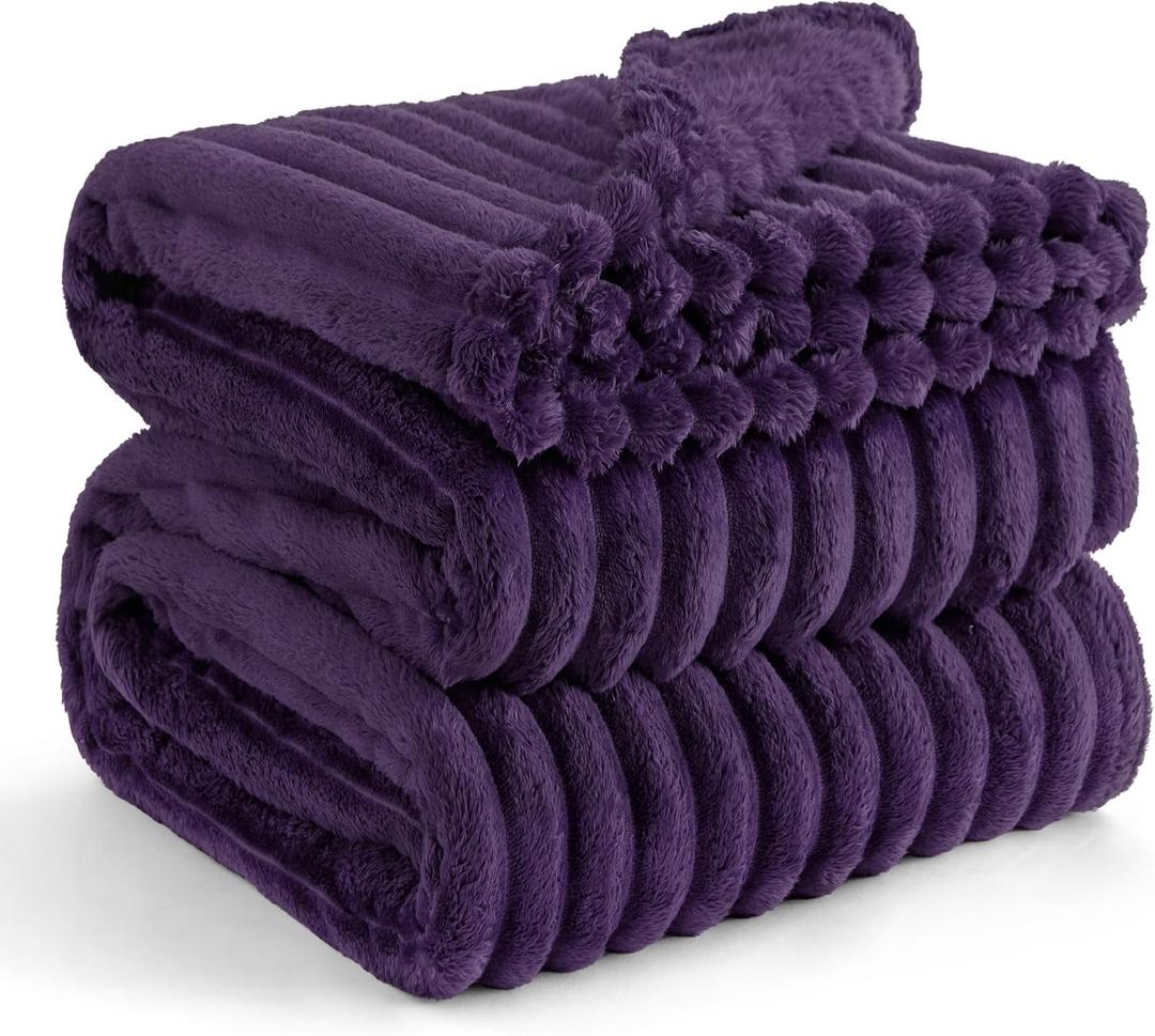 Bedsure GentleSoft Purple Fleece Blanket for Couch - Super Soft Cozy King Blankets for Women, Cute Small Blanket for Girls, 108x90 Inches
