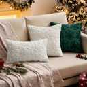 MIULEE Christmas Snowflake Decorative Throw Pillow Covers Set of 2,Soft Fluffy Faux Wool Winter Holiday Couch Pillows for Farmhouse Boho Home Decor Sofa Bed Porch Living Room 18x18 Inch Green