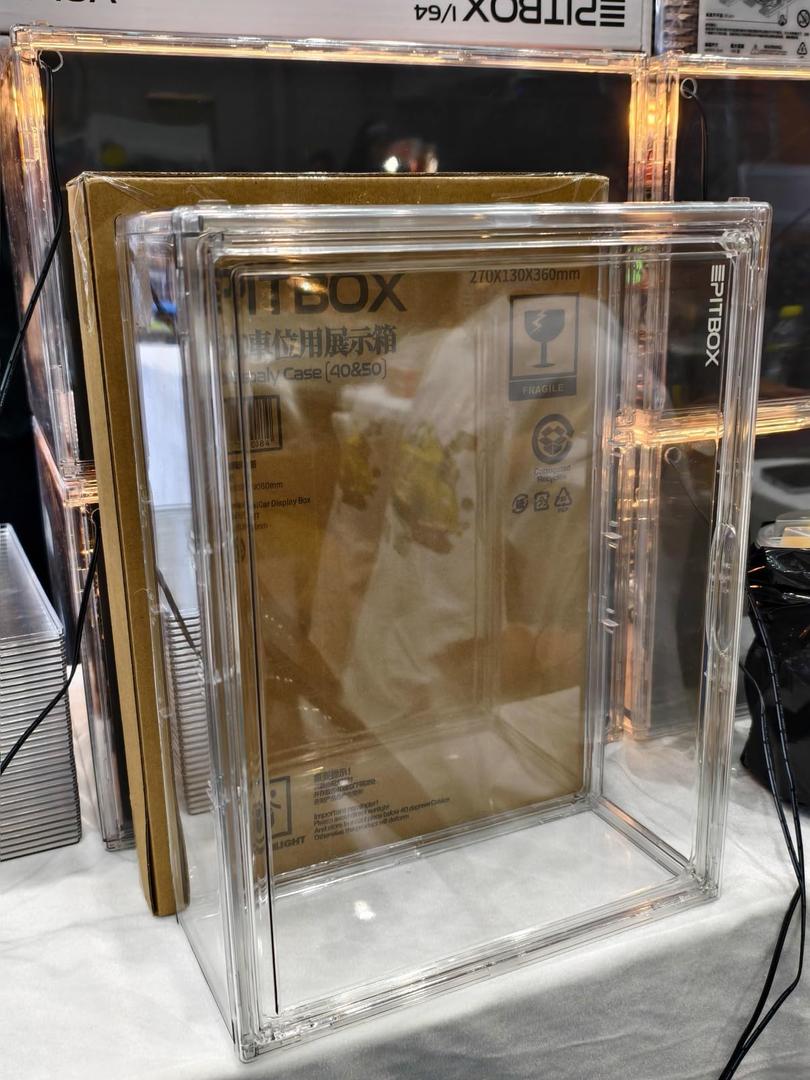 1:64 Diorama Transparent Acrylic Display Case 40/50 Parking Space