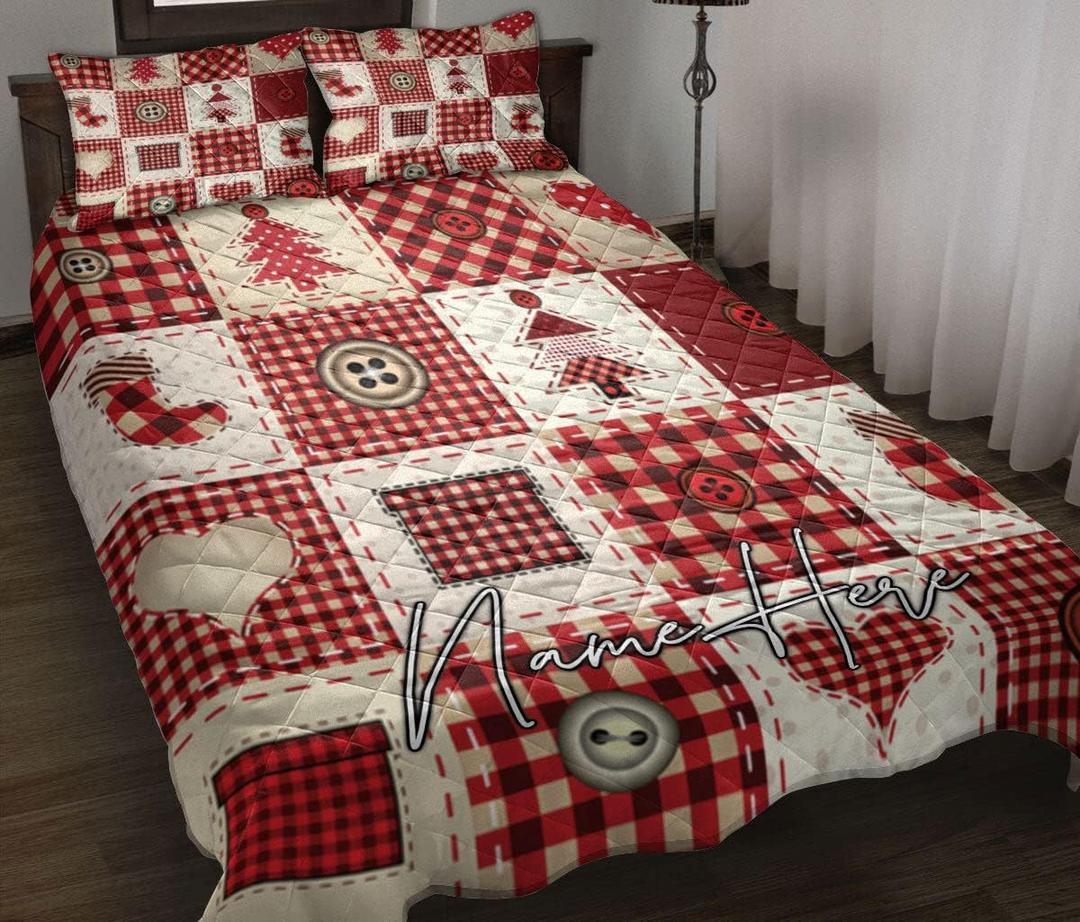 Personalized Christmas Quilt Set, Christmas Patchwork Red Xmas Quilt Blanket with Pillowcases, Custom Name Quilt Bedding Set, MLANH0908