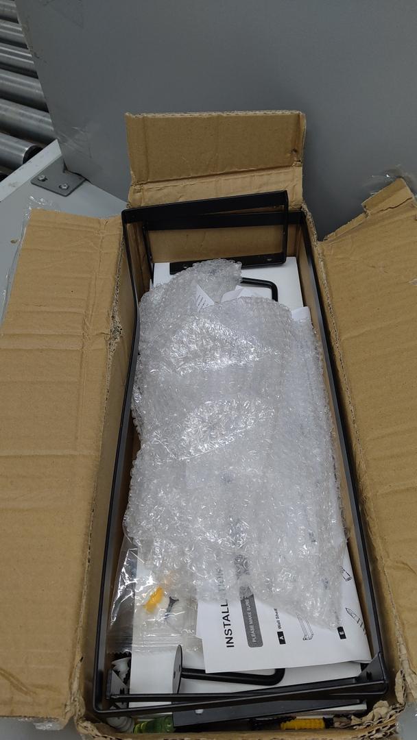 RICHER HOUSE 2+1 Tier Wall Mounted Floating Shelves Set of 2, Rustic Wood Wall Shelf with Metal Frame, Extra Storage Rack for Bathroom, Kitchen, Bedroom with Tissue Rack & Towel Bar  White