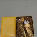 Burt's Bees Gifts Ideas - Classics Set, 6 Products in Giftable Tin  Cuticle Cream, Hand Salve, Lip Balm, Res-Q Ointment, Hand Repair and Foot Cream