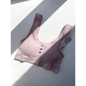 Women’s Sports Bra Top, Seamless, Ribbed, Size M, Color Dusty Pink