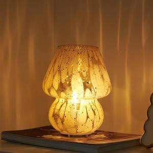 Glass Mushroom Lamp Cordless Table Lamp for Bedroom, Small Desk Bedside Lamps for Living Room, Mushroom Decor Cute Mini Modern Lamps Battery Operated for Night Stands, Aesthetic Home Living Room Decor (5.9*5.9*7.7 inches, Shattered Gold)