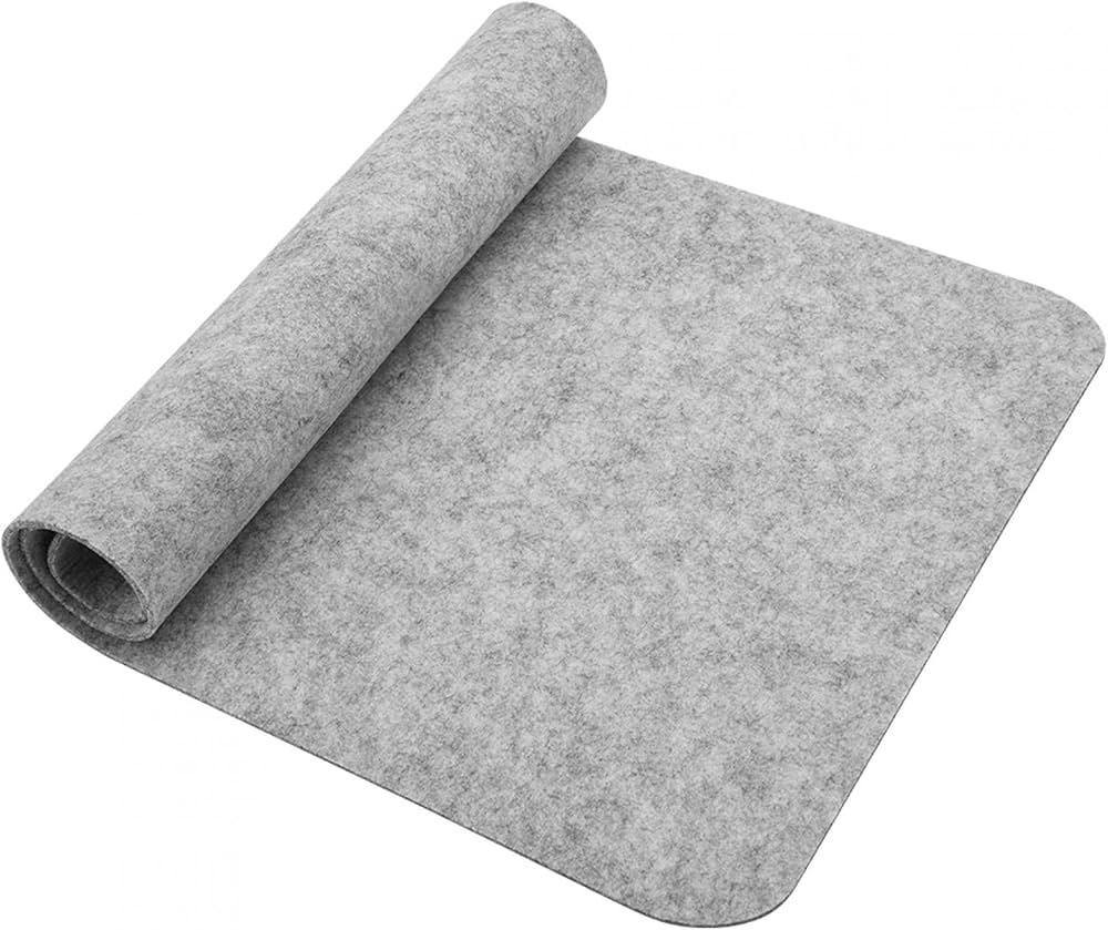 GOTOTOP Felt Desk Mat, Multifunctional Office Mouse Pad, Felt Desk Mat, Office Mouse Mat for Office and Home, 68 x 33 cm (Light Grey)