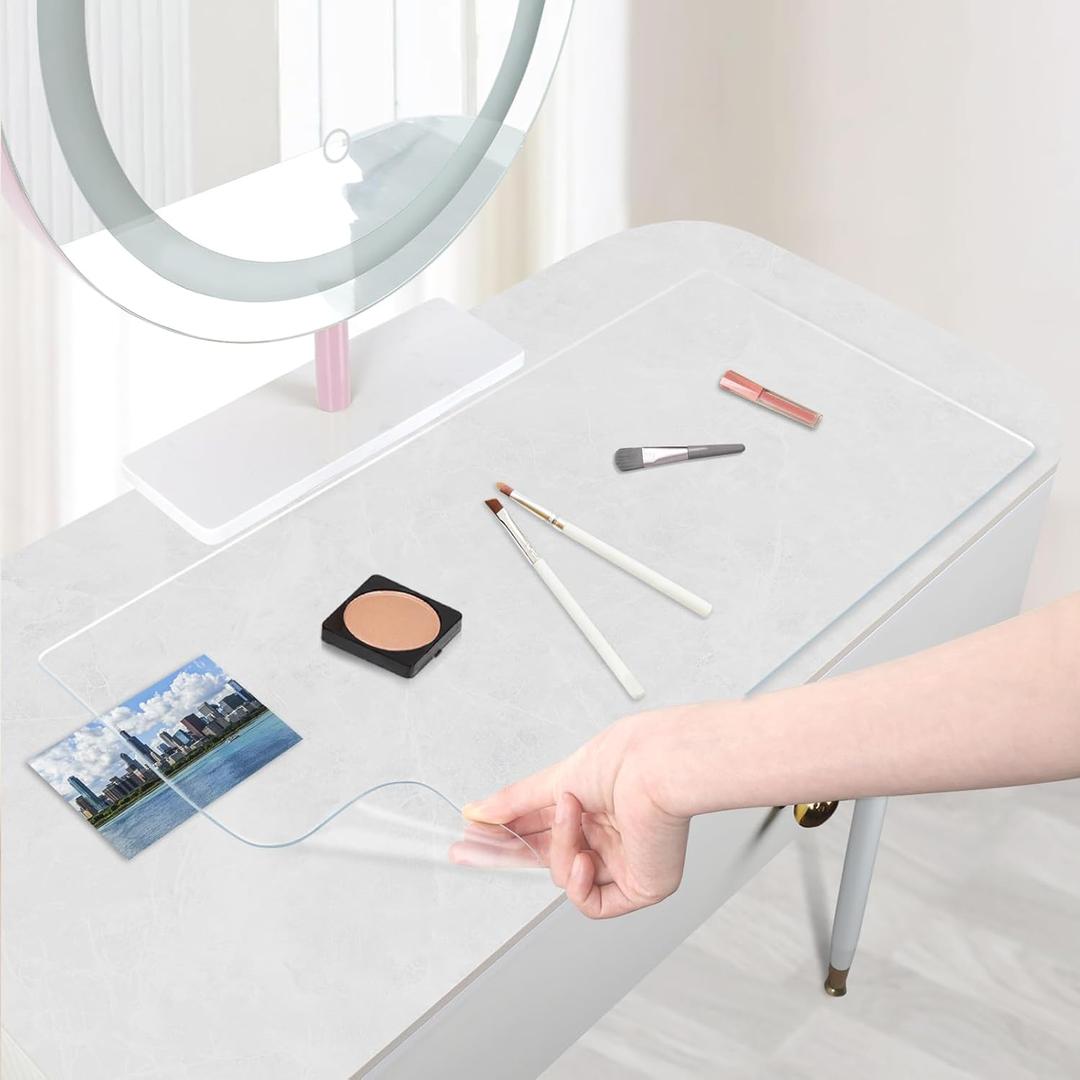 Clear Makeup Mat for Vanity to Protect Vanity Desk Top, PVC Vanity Mat, Easy to Clean Vanity Desk Mat Clear Desk Pad - Vanity Makeup Pads Waterproof and Oilproof, 31.5x15.7in - Transparent