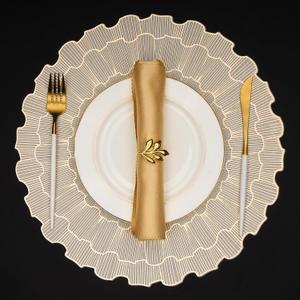 Evevda Round Placemats 15 inch Vinyl Placemats Set of 6 Gold Dining Table Mats for Indoor Outdoor Party Wedding Dinner Housewarming Anniversary