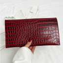 Verdusa Women's Clutch Evening Bags Trendy Envelope Handbags Metallic Purses Formal Wedding