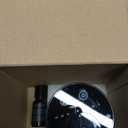 Airversa Waterless Essential Oil Diffuser Starter Kit with 4 x 10mL Hotel Scent Fragrance Oil, Battery Operated Mini Scent Air Machine Portable Diffuser for Home Car Office, AN8 Kit Black