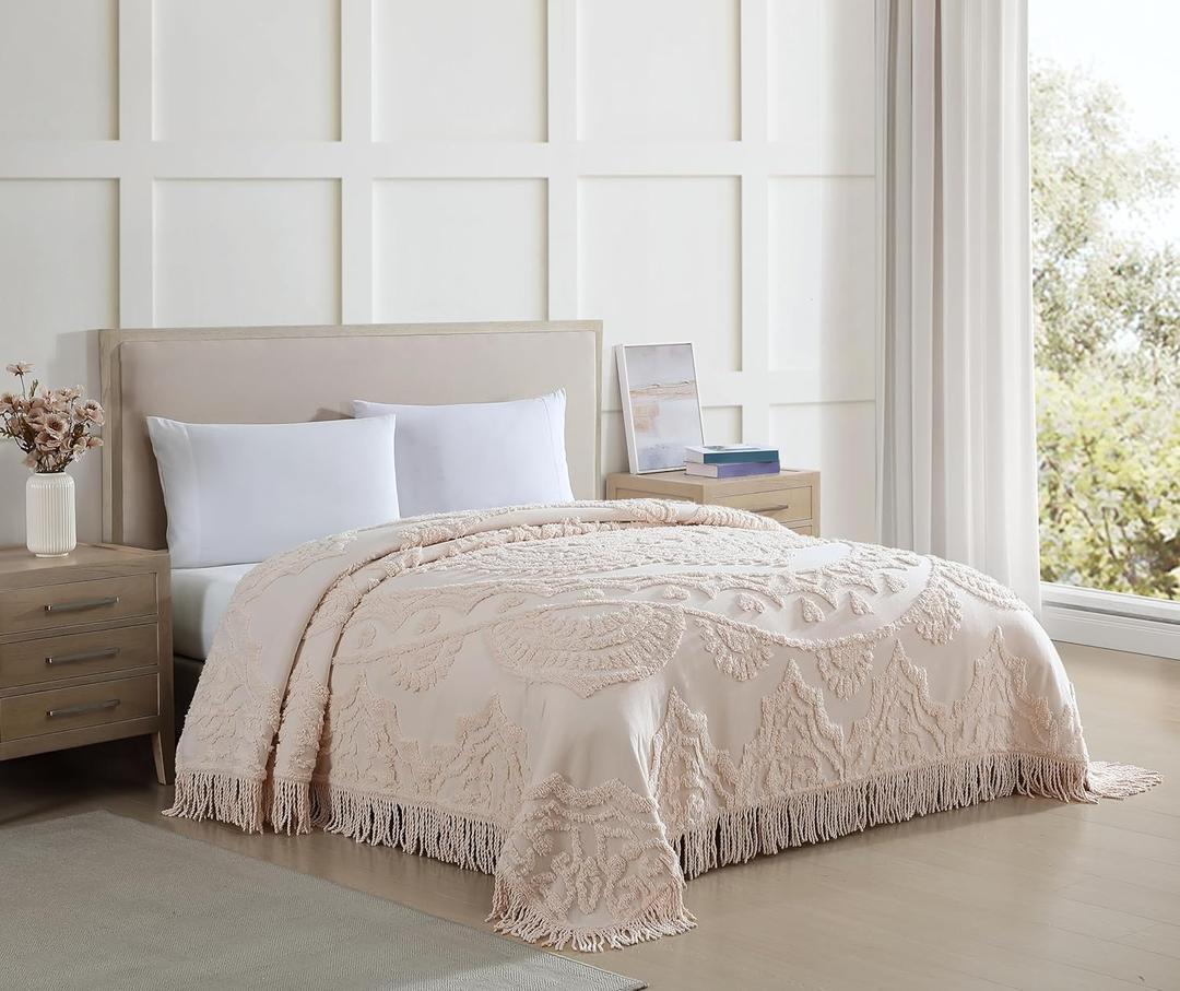 Beatrice Home Fashions Full, Blush, Lotus Medallion 100% Cotton Chenille Bedspread, Soft, Cozy, Lightweight, Fringe