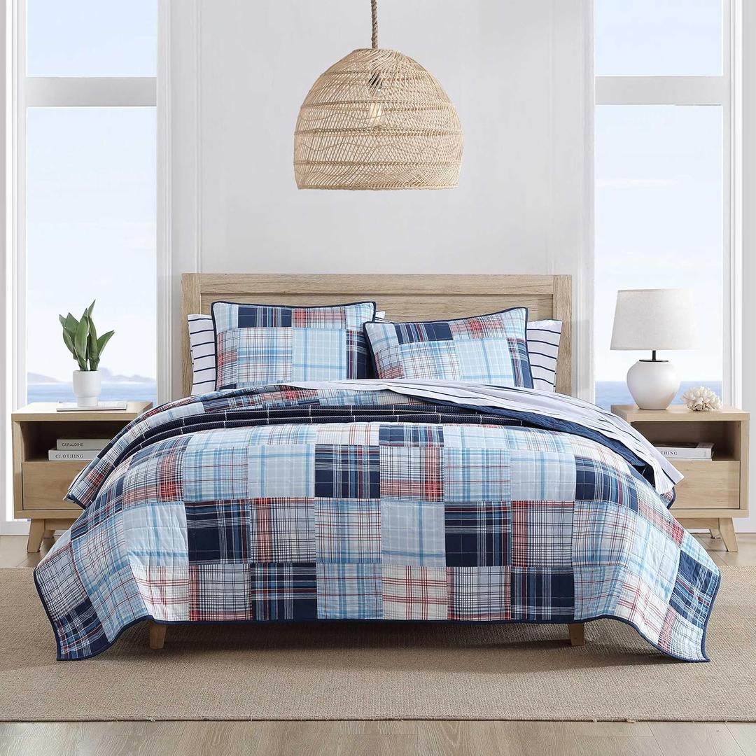 Nautica - Quilt, Luxuriously Soft Bedding, Quilted Inspired Home Decor (Stony Point Blue, King)