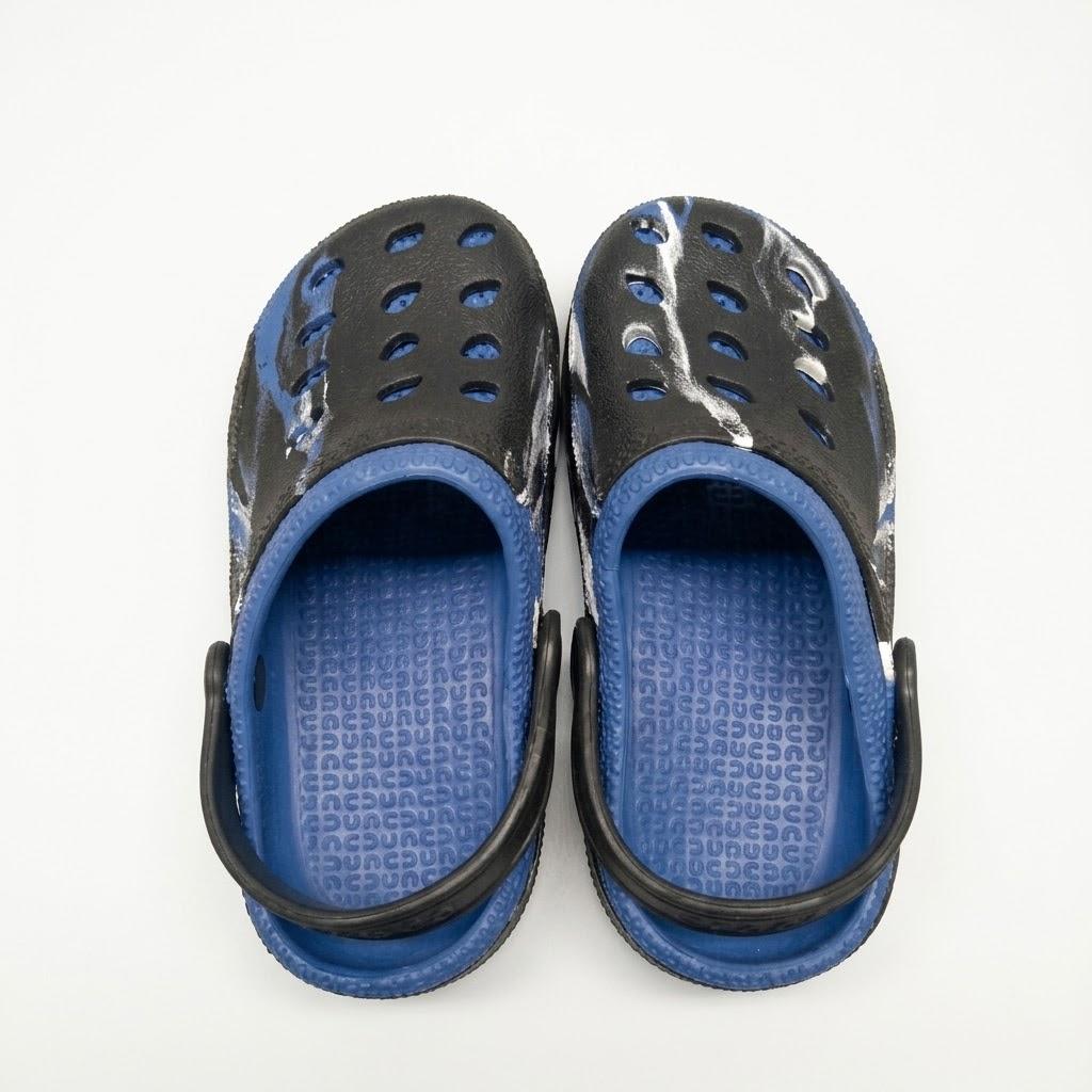 Kids Seasonal Slides, 13, Black 