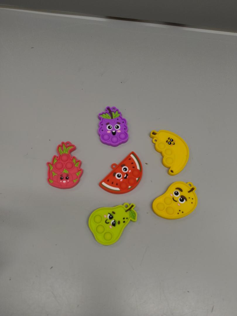 Cute Mini Fruit Plush Toys Colorful Stuffed Fruits Soft Orange Peach Stuffed Doll for Party Favors Keychain