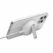 ZGear Adaptive Magnetic Wireless Pad With Kickstand