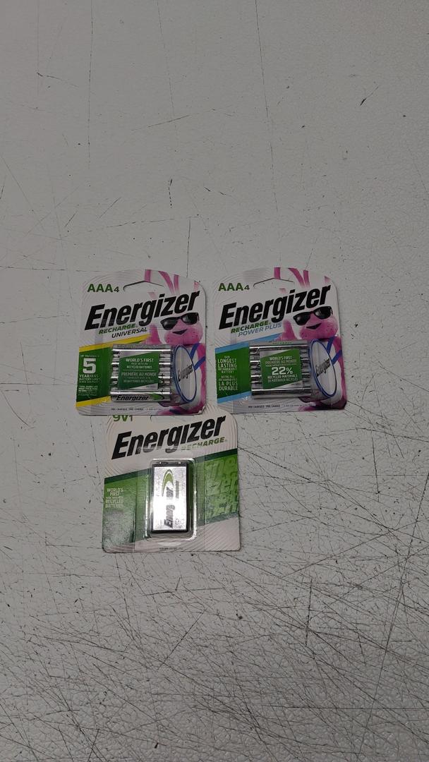Energizer Recharge Universal Rechargeable AAA Batteries (2 Pack), Triple A Batteries 9V1(1pack)