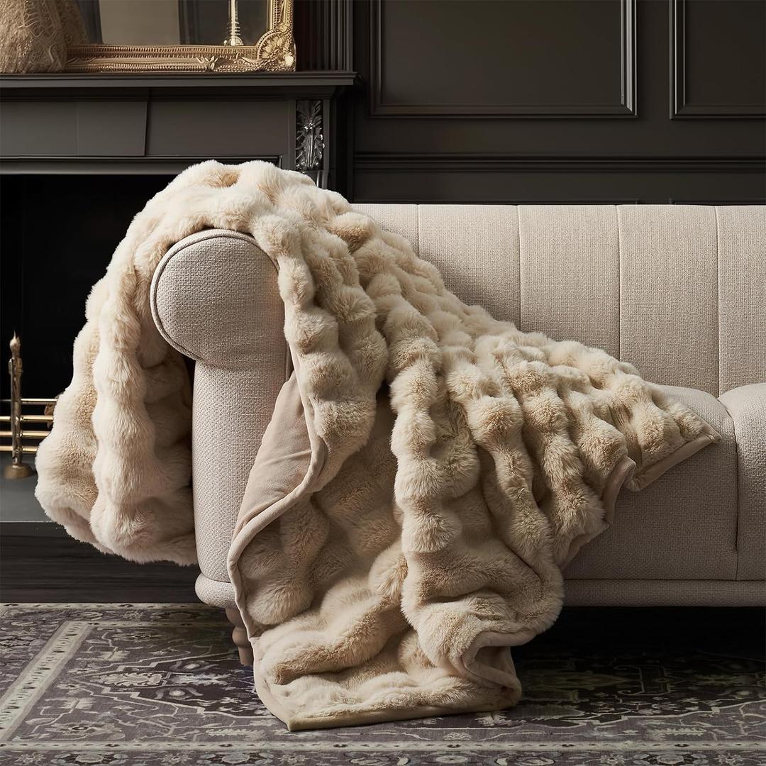 EVERGRACE Ultra Soft Luxury Fluffy Ridgeline Faux Rabbit Fur Throw Blanket, Thick Warm Bubble Throw for Bed, Cozy Plush Reversible Blankets for Couch, Chair, Sofa, Cream, 50x60 Inches, 870 GSM (50''x60'', Solid Cream)