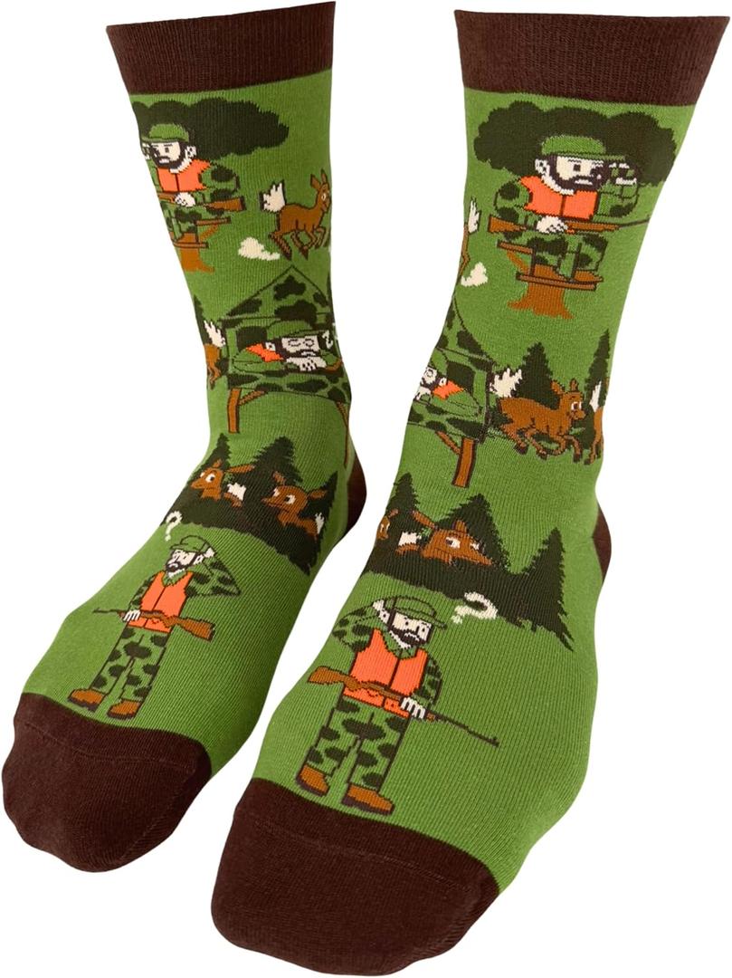 I'D RATHER BE CHASING Funny Mens Socks, Hunting & Fishing Gifts for Men, Fun Hunt Fish Crew Sock, Hunters Fishermen Gift (Green)
