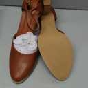 Coutgo Womens White High Heels
Size 9 1/2