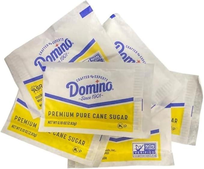 Domino® Sugar Packets, 200 Sugar Packets (2.8 g each) in Dispenser Box BB:08/29/2027