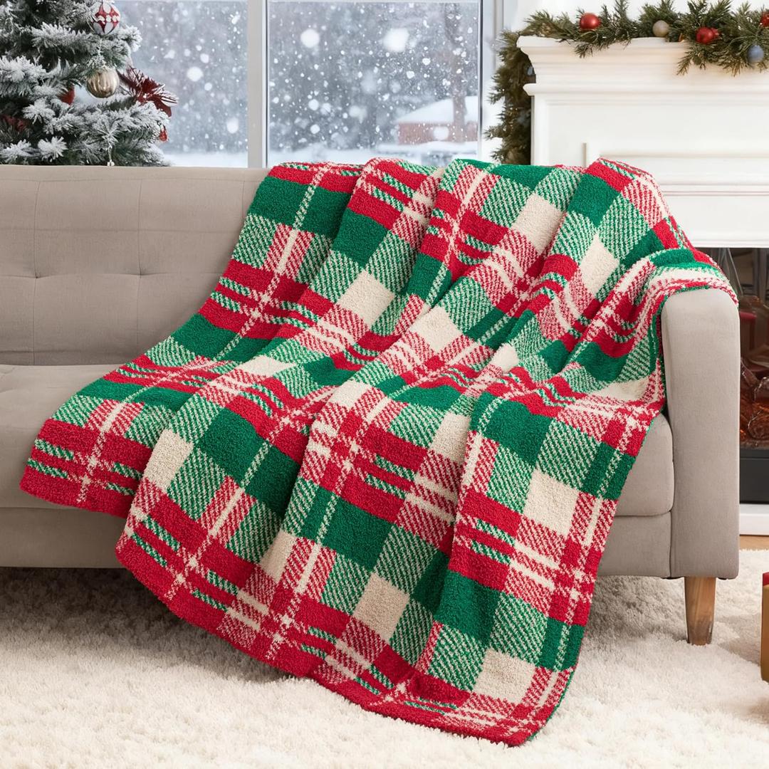 Exclusivo Mezcla Christmas Knit Checkered Blanket, Ultra Soft and Warm Reversible Woven Blanket, Lightweight Cozy Snuggly Throw for Couch Bed, Classic Christmas Plaid, 50"x60"