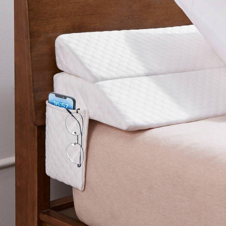EUHAMS Queen Size Bed Wedge Pillow - Bed Gap Filler Mattress Wedge Headboard Pillow Close The Gap 0-7" Between Your Headboard and Mattress or Wall for Sleeping Backrest Pillow (60"x10"x6" White) (Queen(10 in x6 in x60 in-Big))