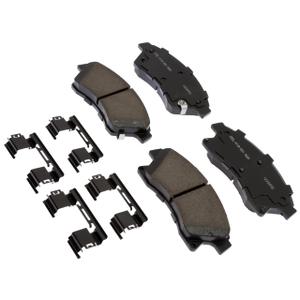 ACDelco Gold 17D1522CHF1 (19428013) Ceramic Front Disc Brake Pad Kit with Clips