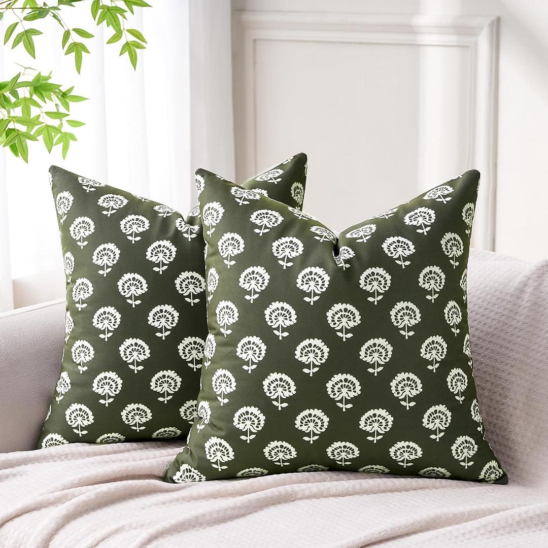 Green Throw Pillow Covers 20x20 Decorative Floral Throw Pillow Covers Accent Green Pillowcase 20x20 Set of 2, Vintage Floral Velvet Cushion Case Neutral Boho Farmhouse Pillowcase for Sofa Couch Bed