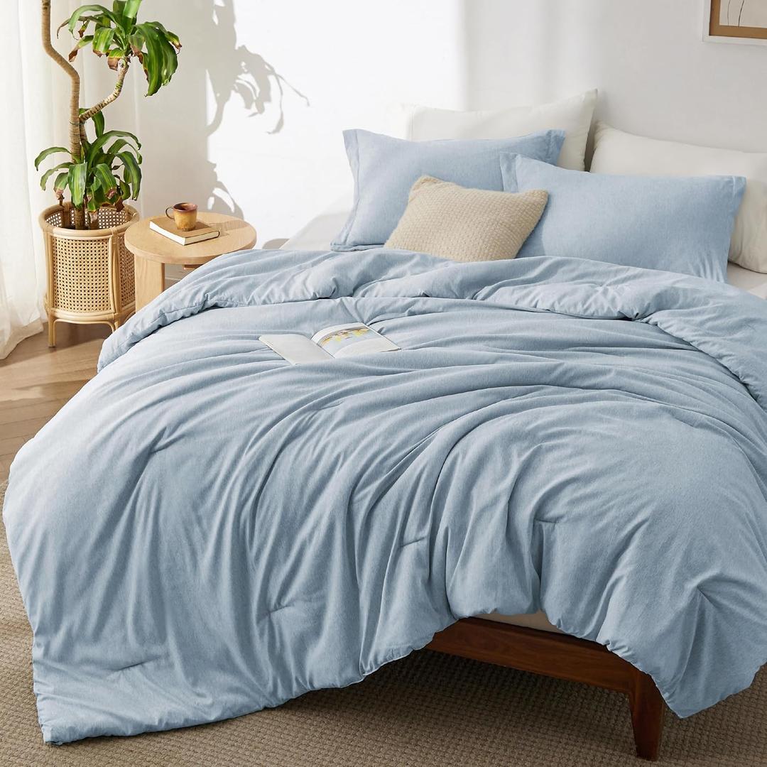 Bedsure Queen Comforter Set - Light Blue Soft Bedding for All Seasons, Cationic Dyed Bed Set, 3 Pieces, 1 Queen Size Comforter (90"x90") and 2 Pillow Shams (20"x26"+2"), Queen, 05 - Light Blue Melange
