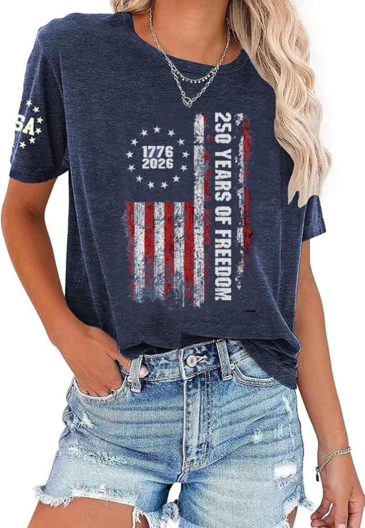 Womens 4th of July Shirt USA Flag Crop Tank Tops Patriotic Sleeveless Independence Day Graphic Tee (Blue, L)