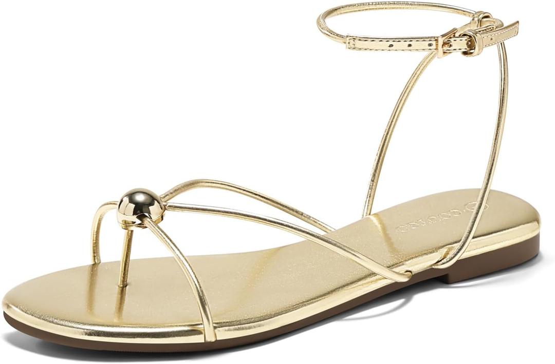 Coutgo Womens Strappy Flat Sandals Open Toe Flip Flops Sandals Ankle Strap Summer Beach Shoes (8.5, Gold)