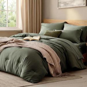 WRENSONGE Oversized Queen Comforter Set - 7 Pieces Olive Green Bed in a Bag Queen with Sheets, 2 Pillow Shams, and 2 Pillowcases- Warm Bedding Sets Queen for All Season