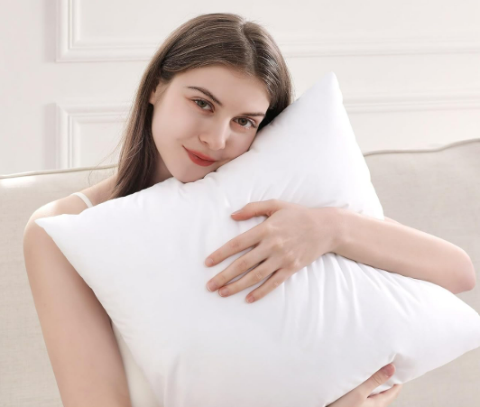 puredown 18x18 Pillow Inserts, Fluffy Soft Square Form Sham Stuffer Set of 1, Decorative Throw Pillows for Couch, Sofa, Bed and Home Decor