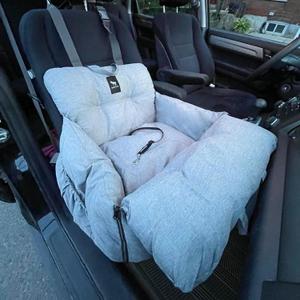 JACKO & CO - Premium Dog Car Seat & Bed for Small & Medium Dogs up to 30lbs, Soft Travel Bed & Carrier Bag for Pets, Puppies, Cats for Front & Back Seat, Machine Washable & Water Resistant (Grey)