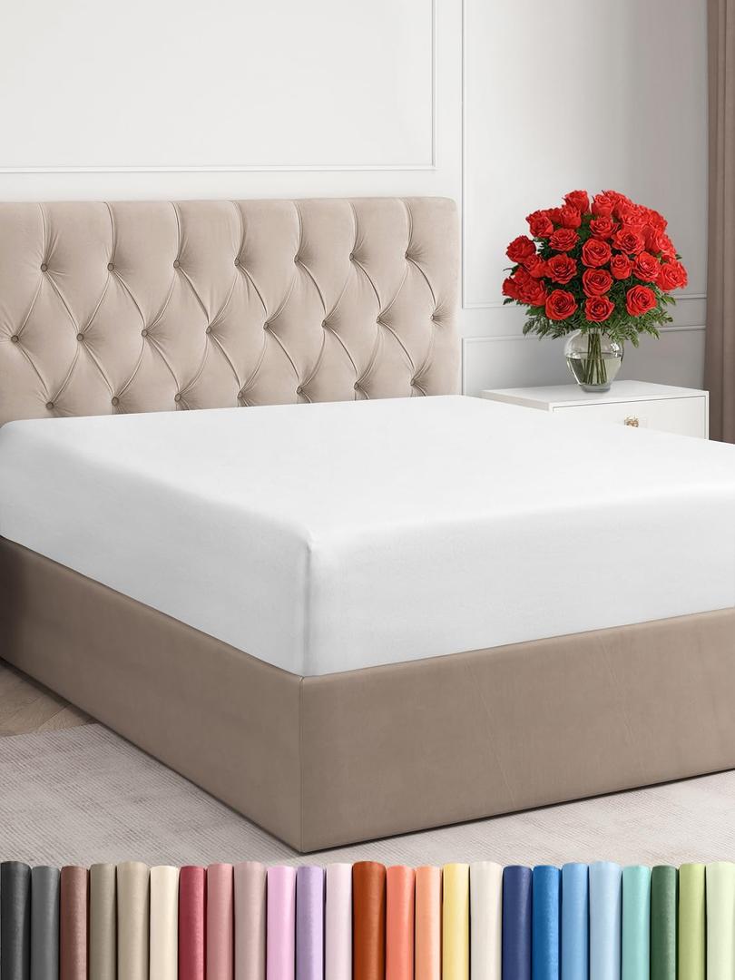 Queen Fitted Bed Sheet - Bottom Single Fitted Sheet Only - Ultra-Soft Hotel Luxury Bedding w/ 8-16 Inch Deep Pockets - Breathable, Cooling & Wrinkle Free - Easy-Care, Fade & Shrink Resistant - White