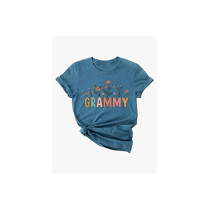 Floral Grandma Shirt Pregnancy Announcement 2026 Wildflowers Grandma T-Shirt Gift for New Grandmother XXL